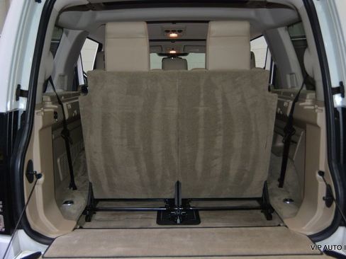 Used 2016 Land Rover LR4 HSE LUX AWD/4WD image 23