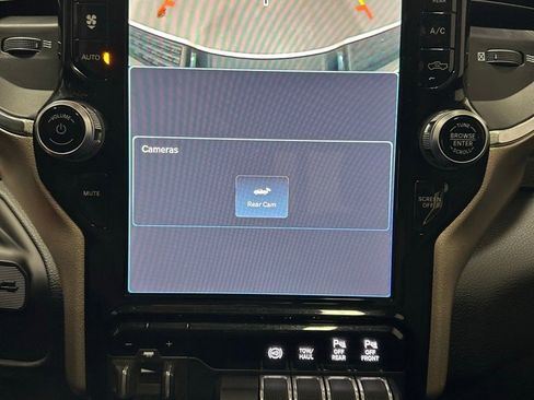 Used 2024 RAM 2500 Laramie image 38