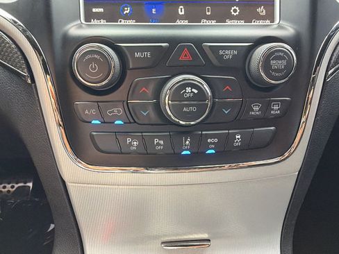 Used 2018 Jeep Grand Cherokee Trackhawk AWD/4WD image 35