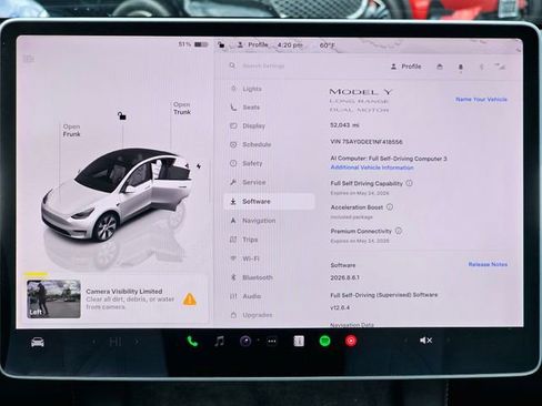 Used 2022 Tesla Model Y Long Range AWD/4WD image 32