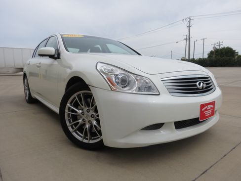 Used 2007 INFINITI G35 Sport w/ Premium Pkg RWD image 2