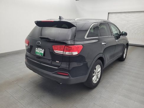 Used 2018 Kia Sorento AWD image 9