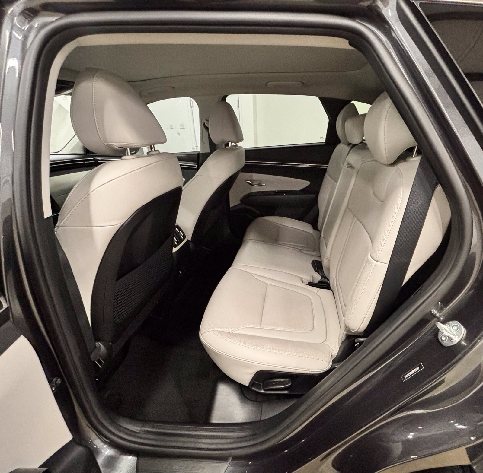 Certified 2023 Hyundai Tucson Limited FWD image 24