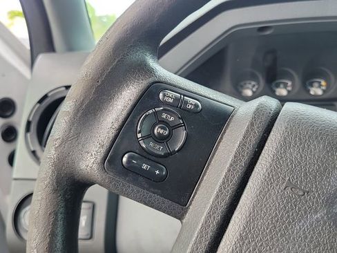 Used 2015 Ford F550 XL image 17