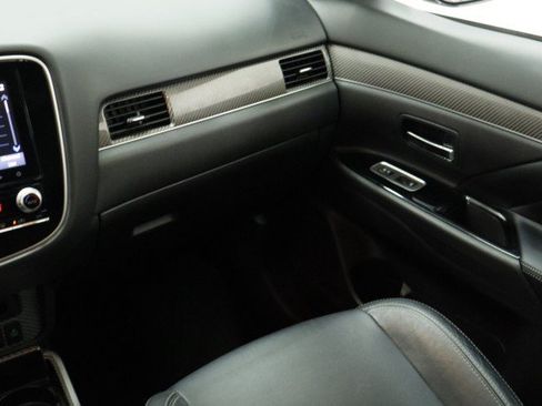 Used 2020 Mitsubishi Outlander SEL AWD/4WD image 26