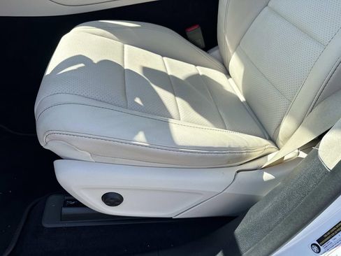Used 2023 Mercedes-Benz GLE 350 image 17