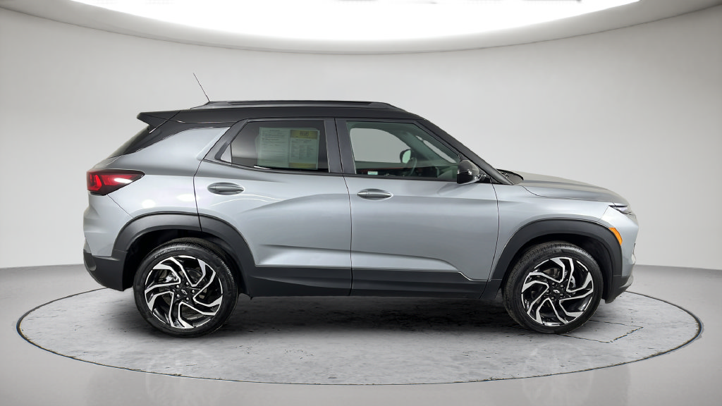 Used 2026 Chevrolet TrailBlazer RS w/ Convenience Package AWD/4WD image 6