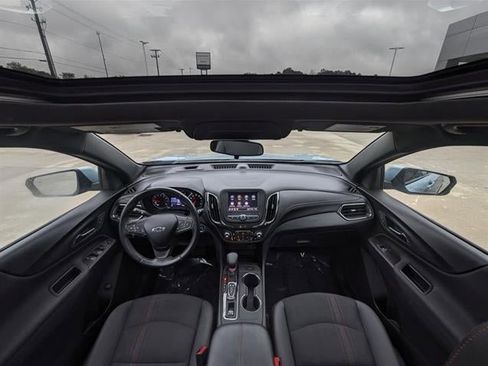 Used 2022 Chevrolet Equinox RS image 37