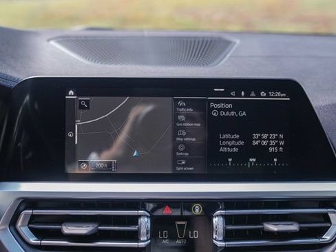 Used 2022 BMW 330e w/ M Sport Package RWD image 32