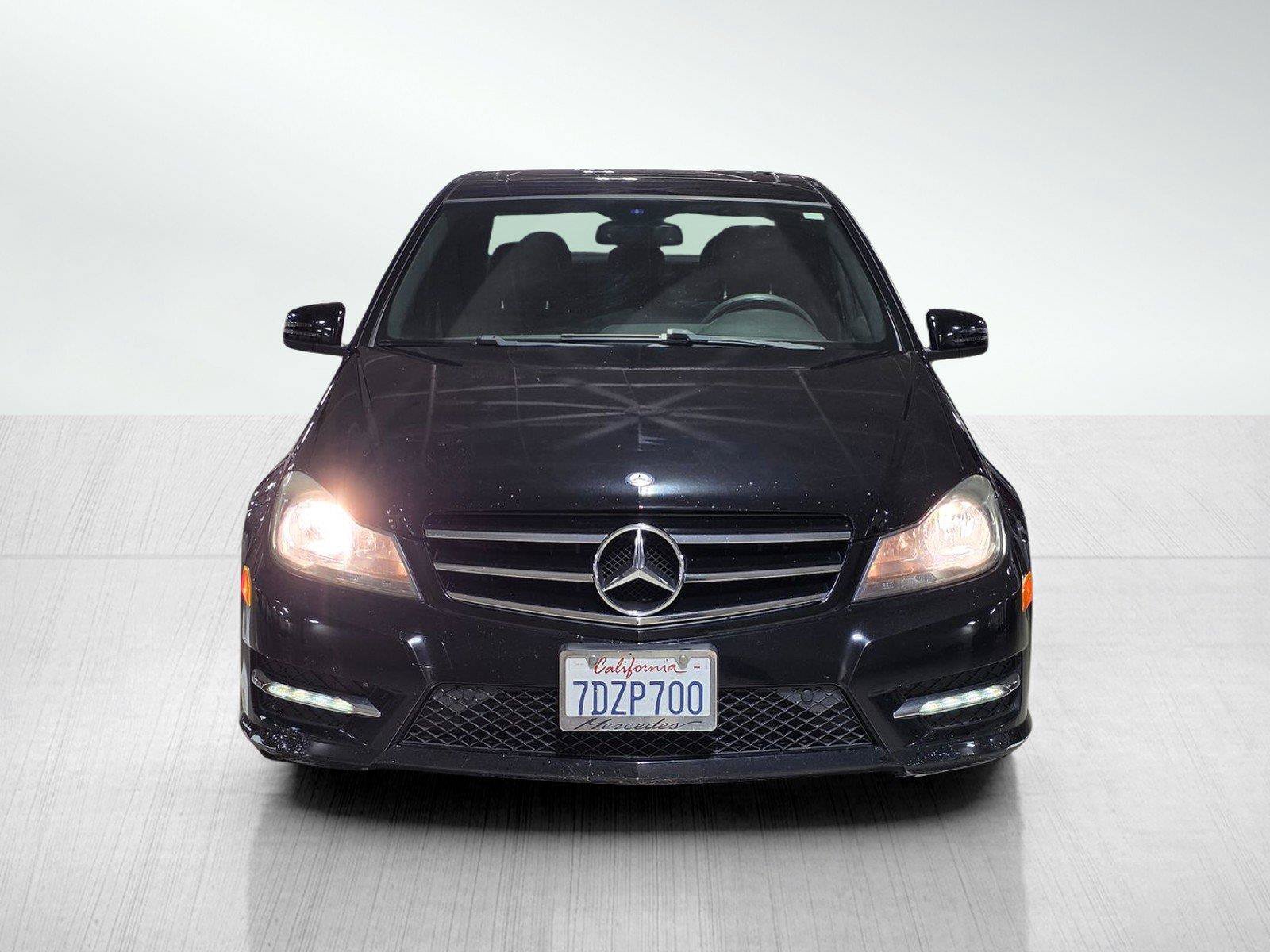 Used 2014 Mercedes-Benz C 250 Sedan image 2