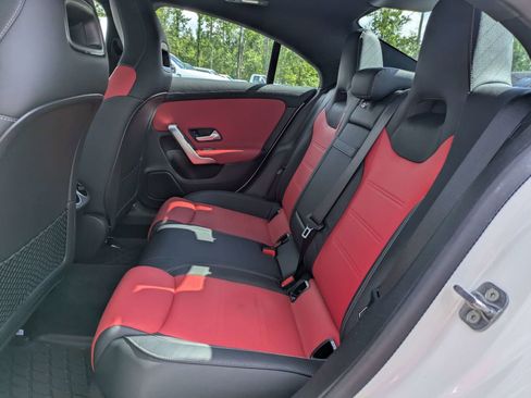 Used 2023 Mercedes-Benz CLA 250 4MATIC image 7