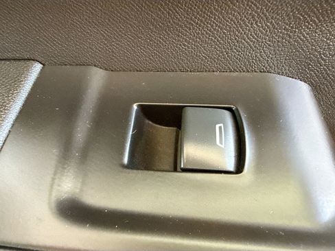 Used 2020 Chevrolet Silverado 2500 W/T image 27