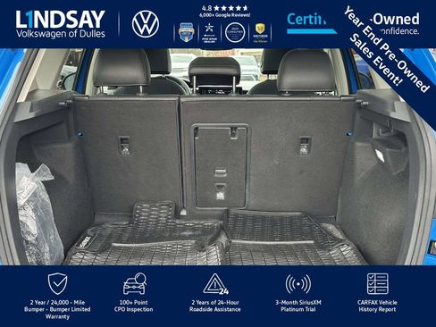 Certified 2025 Volkswagen Taos SE image 16