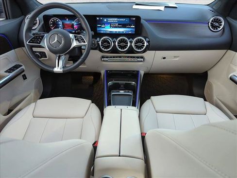 Certified 2026 Mercedes-Benz GLA 250 image 18