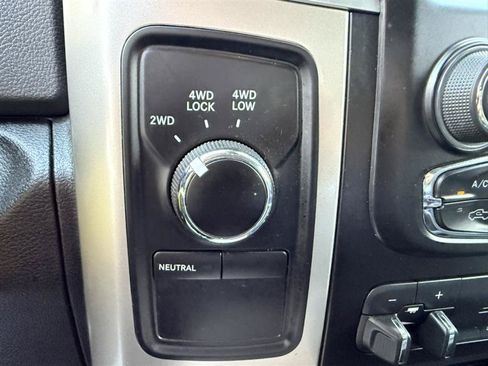 Used 2018 RAM 2500 Big Horn AWD/4WD image 34