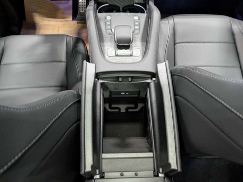 New 2026 Mercedes-Benz GLS 450 4MATIC image 18