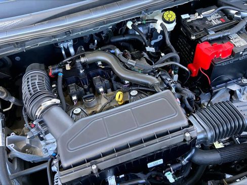 Used 2024 Ford Escape ST-Line image 31