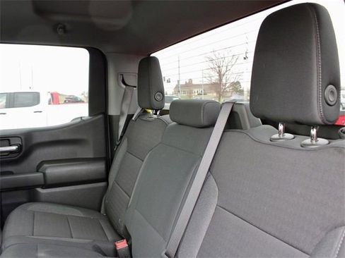 Used 2024 Chevrolet Silverado 1500 Custom Trail Boss w/ LPO, Dark Essentials Package AWD/4WD image 11