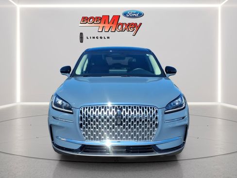 Used 2024 Lincoln Corsair AWD w/ Equipment Group 101A image 2