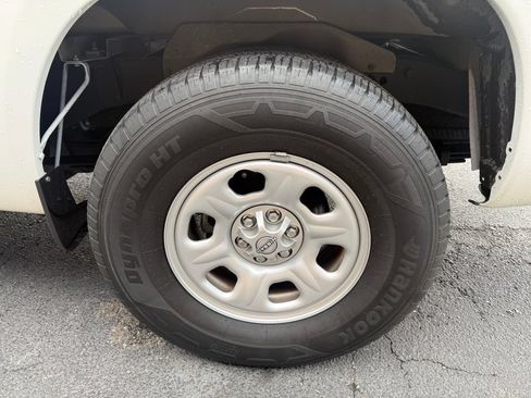 Used 2024 Nissan Frontier S w/ S Utility Package RWD image 29
