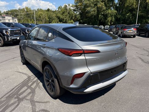 New 2025 Buick Envista Sport Touring w/ Convenience I Package image 3