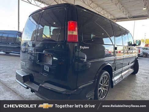 Used 2014 Chevrolet Express 1500 image 7