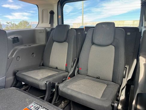Used 2023 Ford Transit Connect XL FWD image 9
