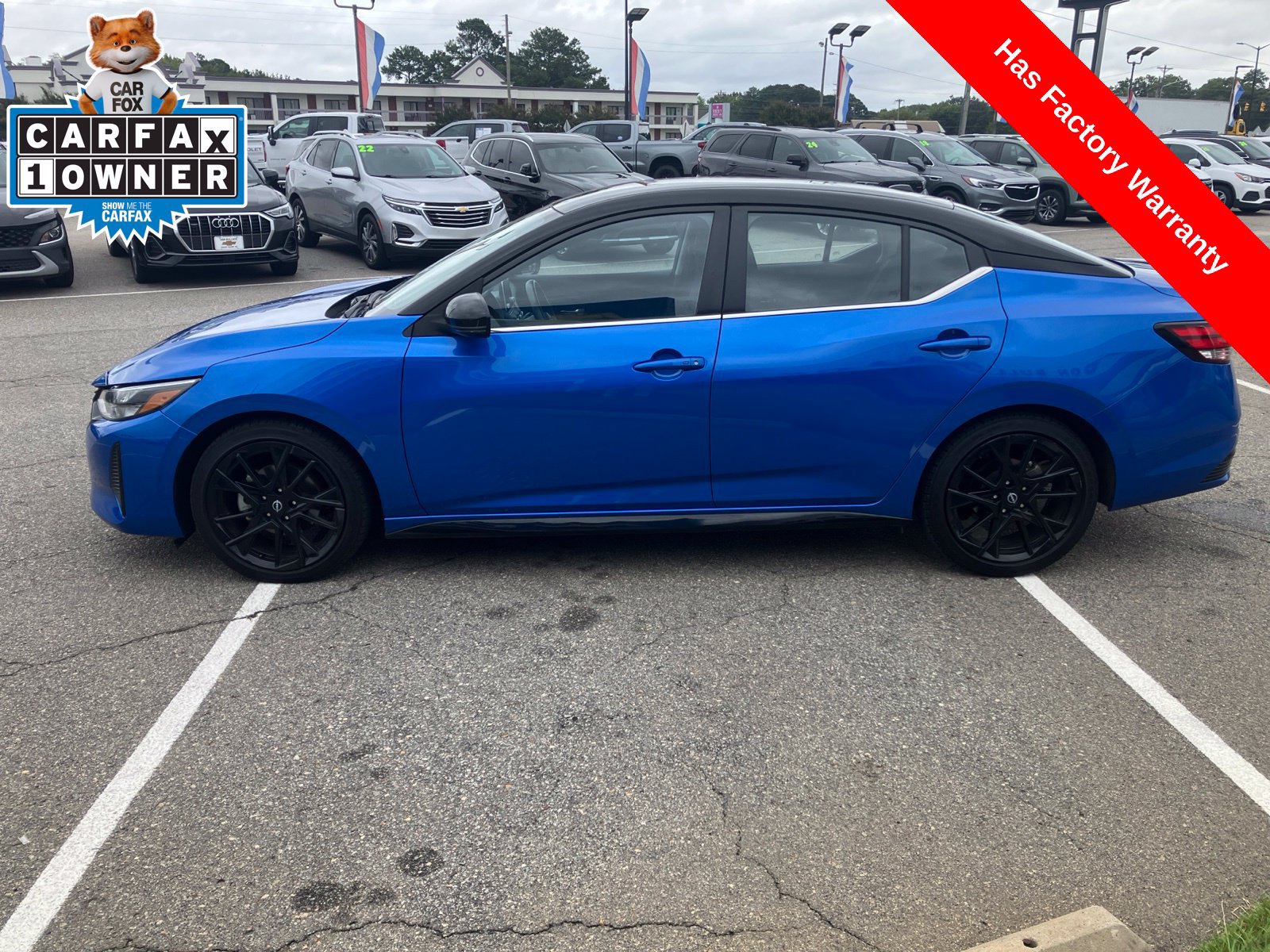Used 2025 Nissan Sentra SR w/ Midnight Edition FWD image 2