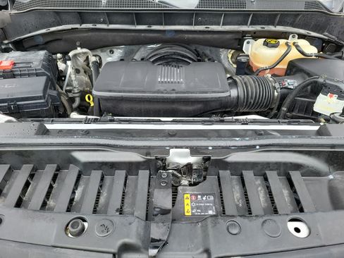 Used 2022 Chevrolet Silverado 1500 LT Trail Boss w/ Safety Package AWD/4WD image 17