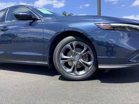 Used 2023 Honda Accord EX image 3