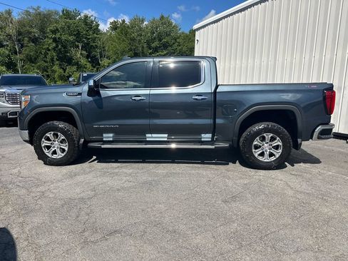 Used 2019 GMC Sierra 1500 SLT w/ SLT Convenience Package AWD/4WD image 9