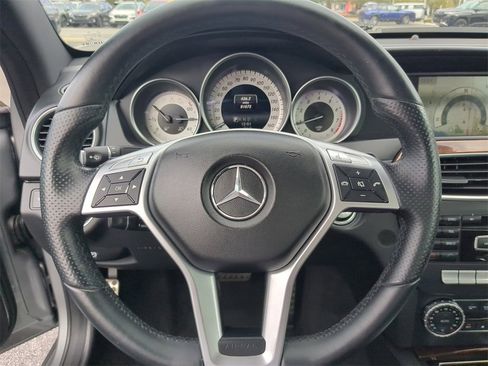 Used 2014 Mercedes-Benz C 250 Coupe image 29