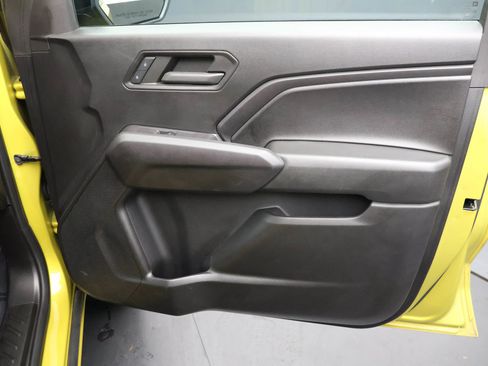 Used 2023 Chevrolet Colorado Trail Boss image 41