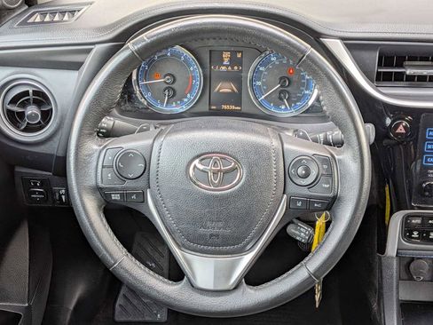 Used 2017 Toyota Corolla SE image 21