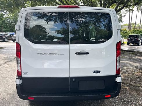 Used 2025 Ford Transit 250 Low Roof w/ Exterior Upgrade Package RWD image 4