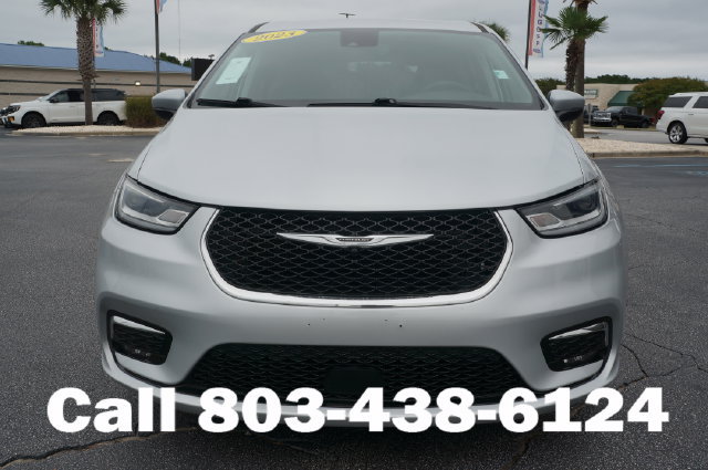 Used 2023 Chrysler Pacifica Touring-L FWD image 22