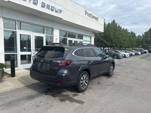 Certified 2025 Subaru Outback Premium AWD/4WD image 3