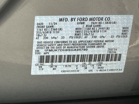 Used 2025 Ford Explorer Active image 44