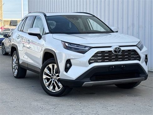 Used 2023 Toyota RAV4 Limited image 2