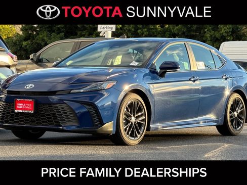 New 2026 Toyota Camry SE image 1