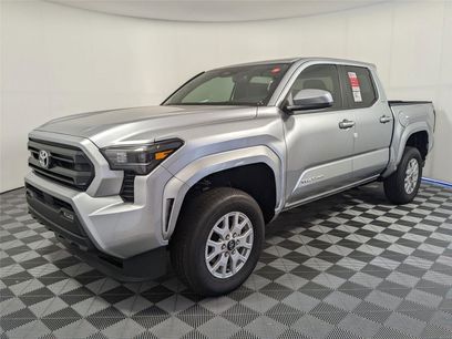 New 2025 Toyota Tacoma SR