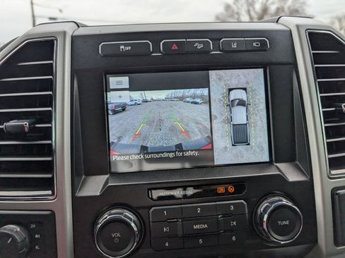 Used 2020 Ford F250 Lariat image 21