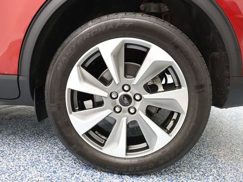 Used 2023 Ford Escape Platinum w/ Premium Technology Package image 7