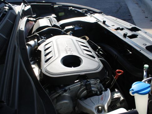 Used 2018 Hyundai Santa Fe Sport image 71