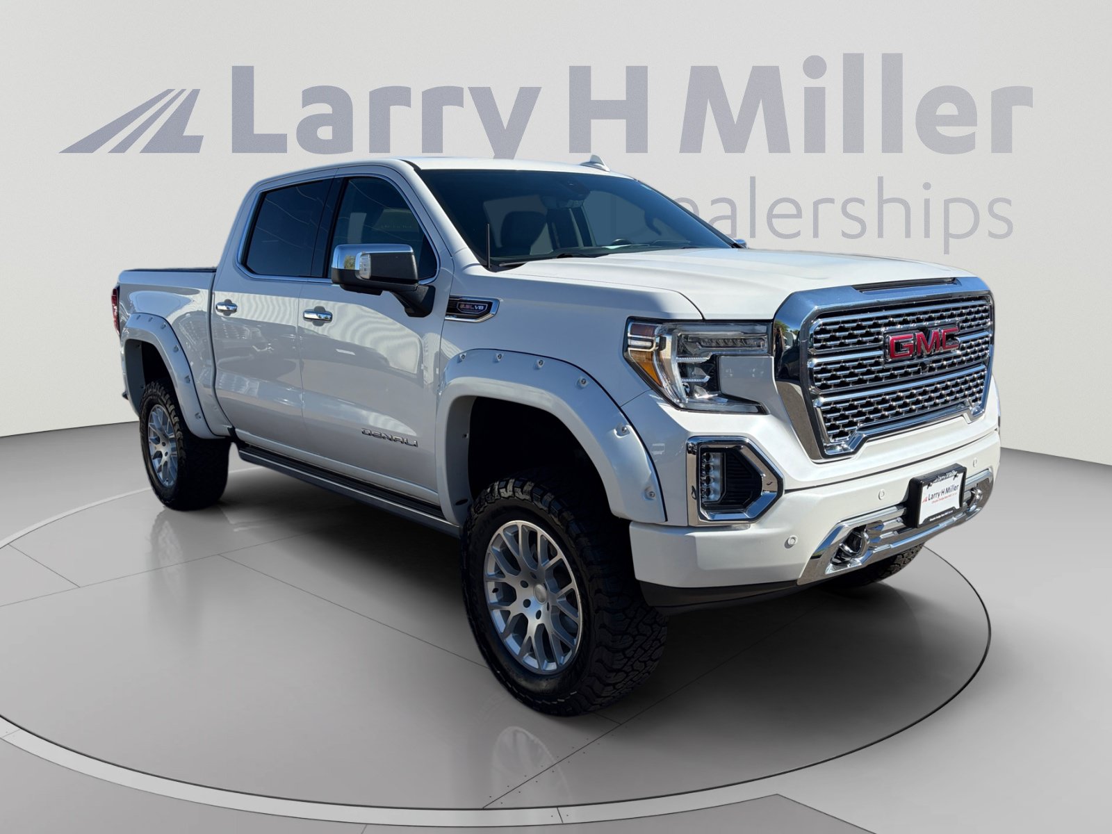 Used 2020 GMC Sierra 1500 Denali w/ Denali Ultimate Package AWD/4WD image 7