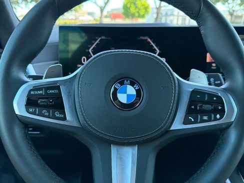 Used 2026 BMW X7 xDrive40i w/ M Sport Package AWD/4WD image 31