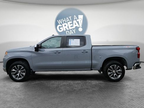 Used 2024 Chevrolet Silverado 1500 LT AWD/4WD image 7