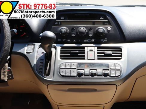 Used 2005 Honda Odyssey EX-L image 19