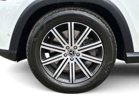 Certified 2025 Mercedes-Benz GLE 450e 4MATIC image 8
