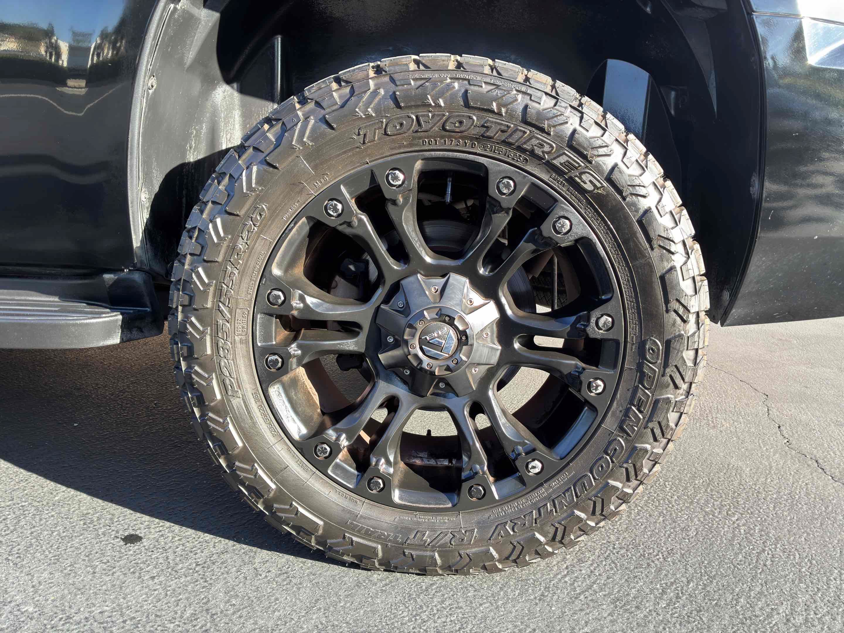 Used 2012 Chevrolet Tahoe LT AWD/4WD image 14